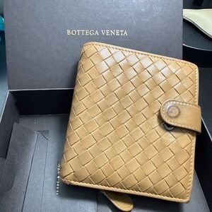 Bottega Veneta Brown Intrecciato Leather Wallet Snap Zip Compact